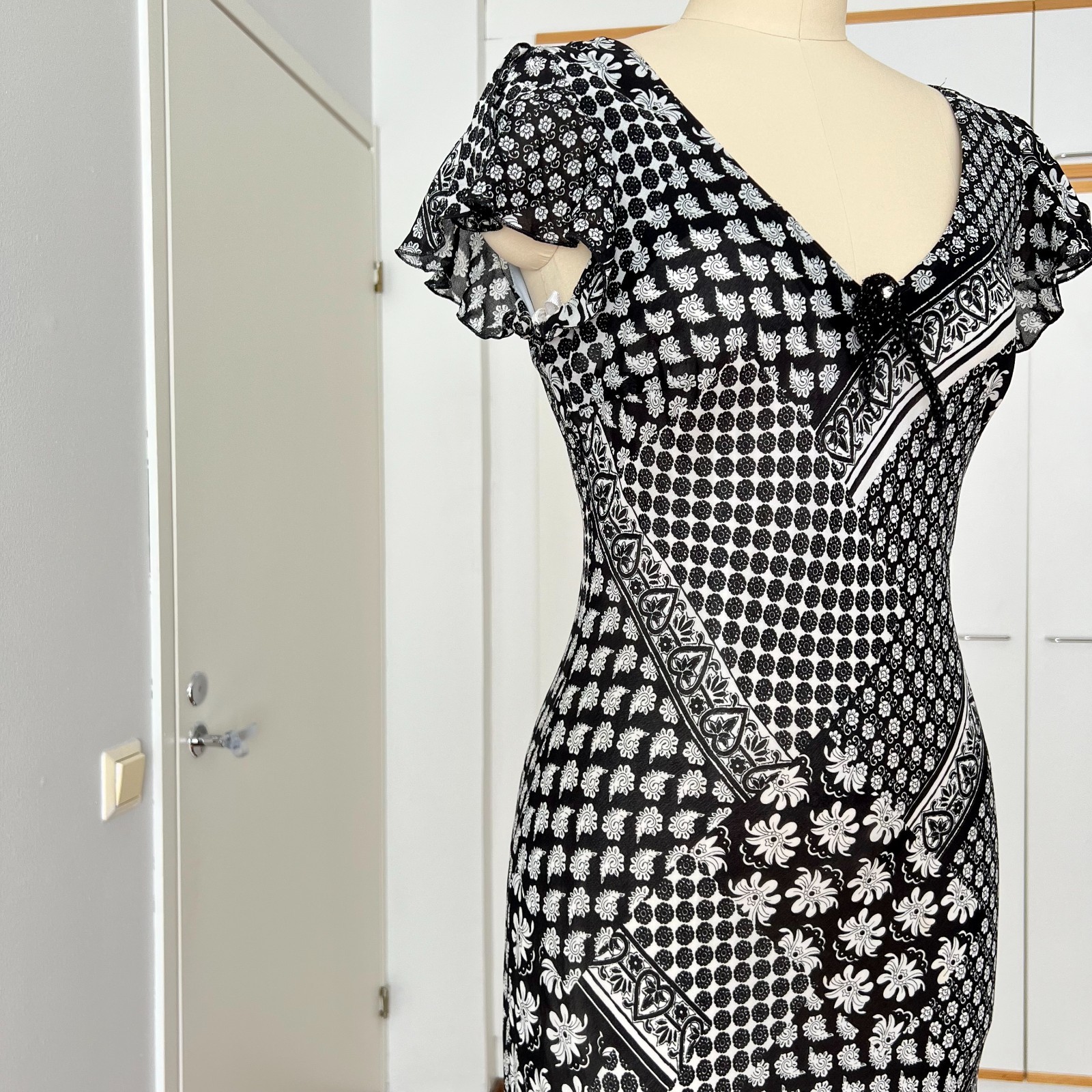 90s Bias Cut Graphic Print Midi Dress Y2K Flutter Sleeve V Neck Fairy Whimsygoth