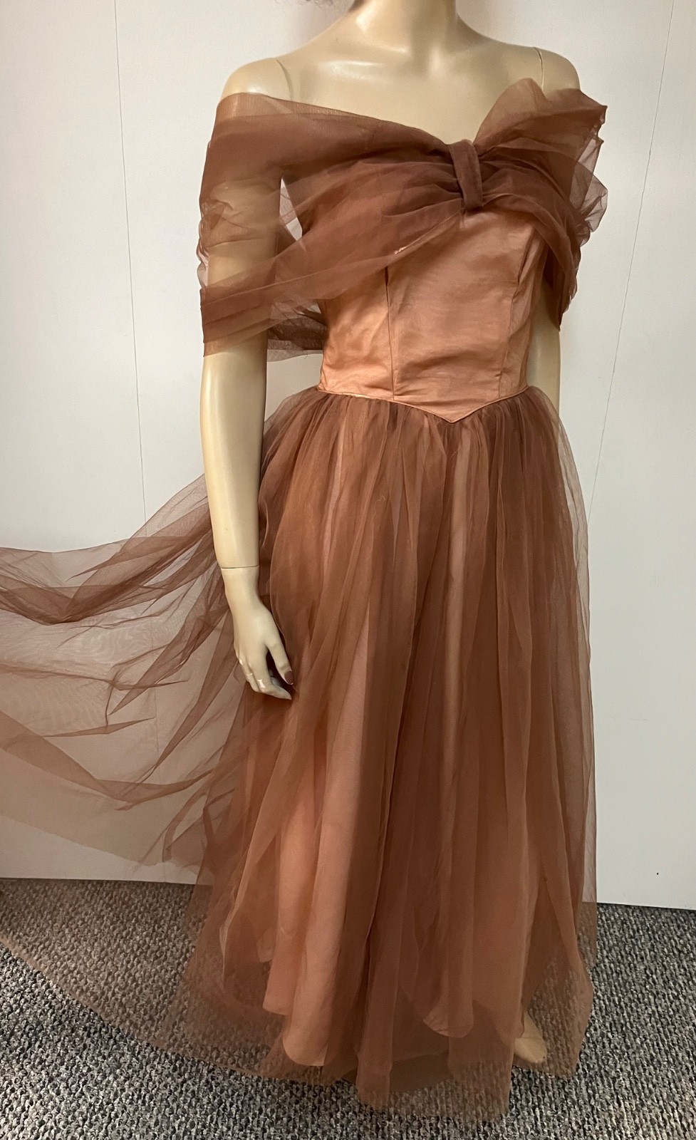 Vintage 1950s Copper Netting Caped Neckline Nylon Cocktail Dress Bust 34 AS IS