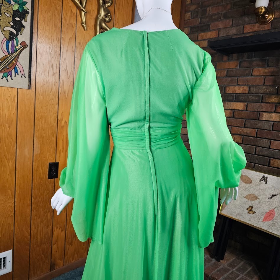 Vintage 60s Endora Sheer Lime Chiffon Cape Sleeves Bewitched Maxi Ball Gown S/M