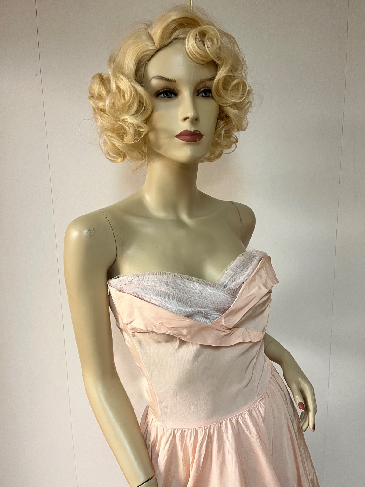 Vintage 1950s Emma Domb Peachy Pink Pearl Grey Cupcake Ball Gown Dress Bust 34