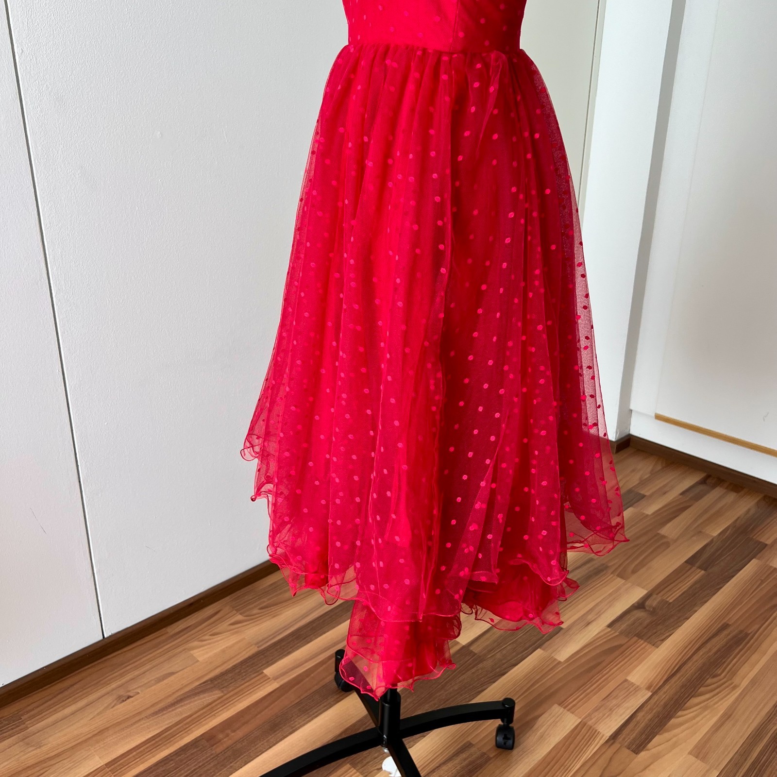 1980s VERA MONT Red Strapless Dress 80s Does 50s Tulle Cocktail Party Rockabilly