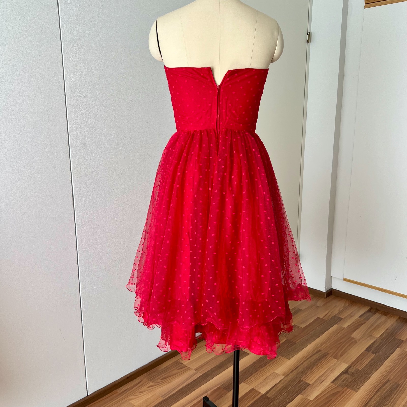 1980s VERA MONT Red Strapless Dress 80s Does 50s Tulle Cocktail Party Rockabilly