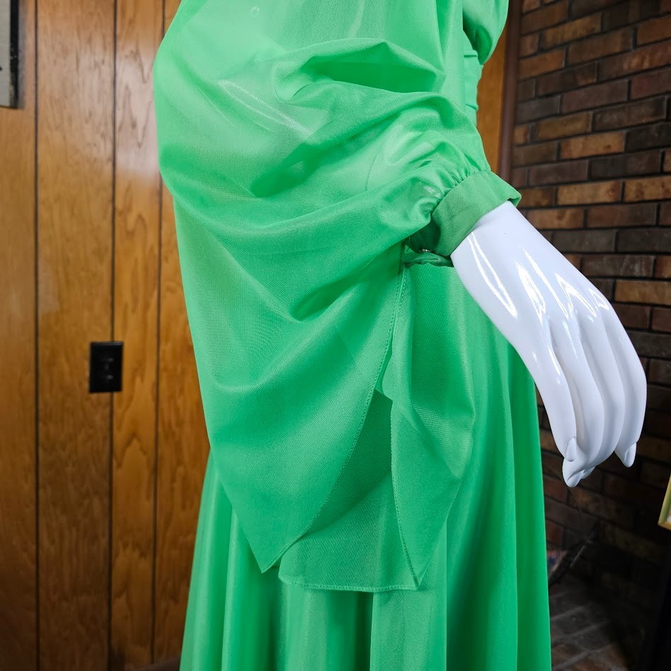 Vintage 60s Endora Sheer Lime Chiffon Cape Sleeves Bewitched Maxi Ball Gown S/M