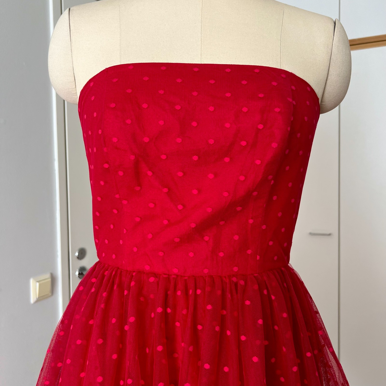 1980s VERA MONT Red Strapless Dress 80s Does 50s Tulle Cocktail Party Rockabilly