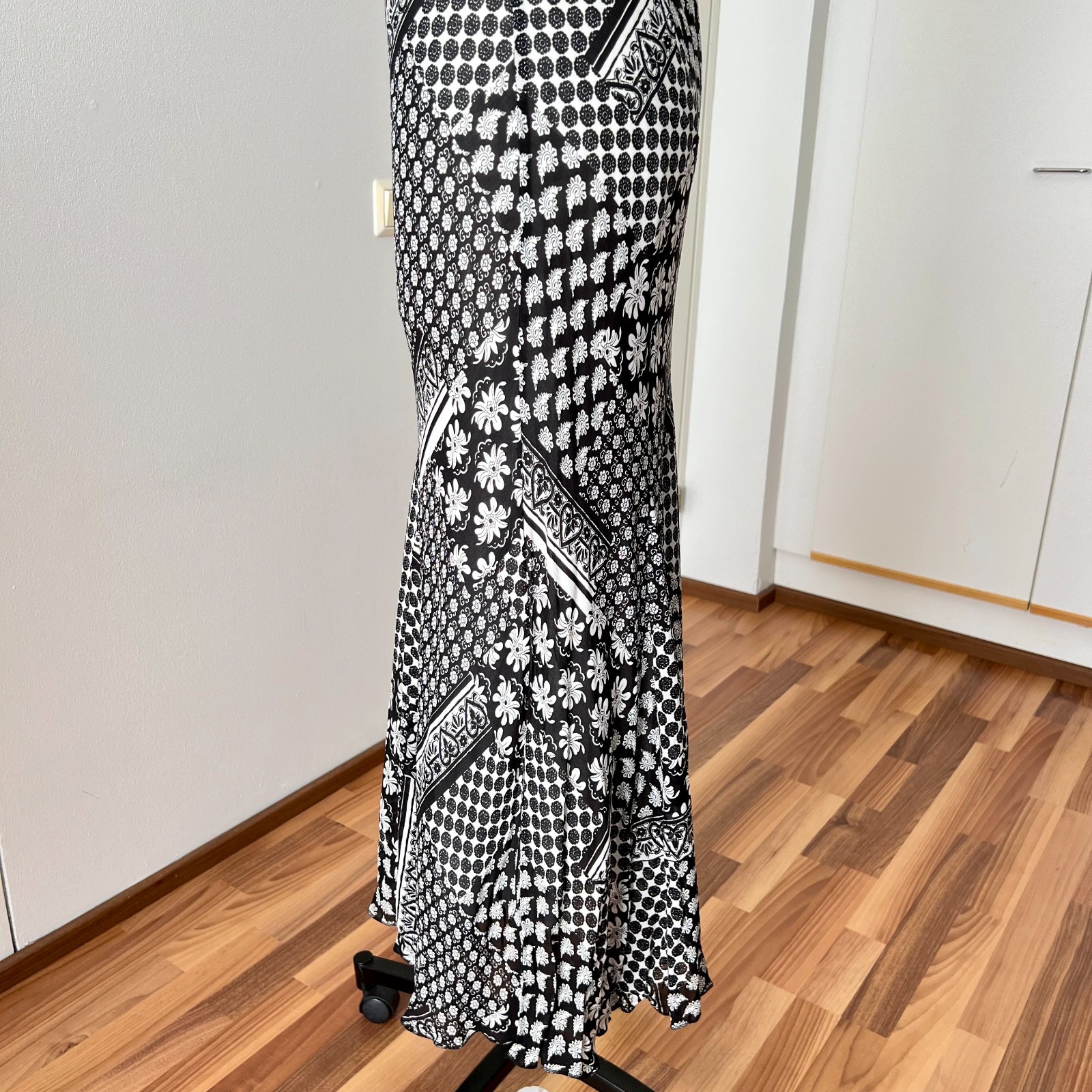 90s Bias Cut Graphic Print Midi Dress Y2K Flutter Sleeve V Neck Fairy Whimsygoth