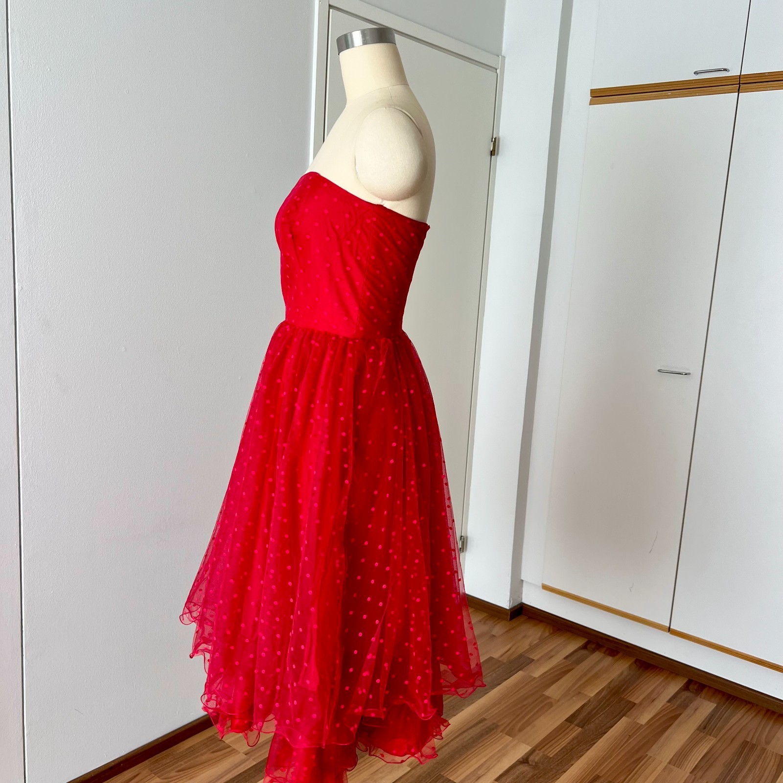 1980s VERA MONT Red Strapless Dress 80s Does 50s Tulle Cocktail Party Rockabilly