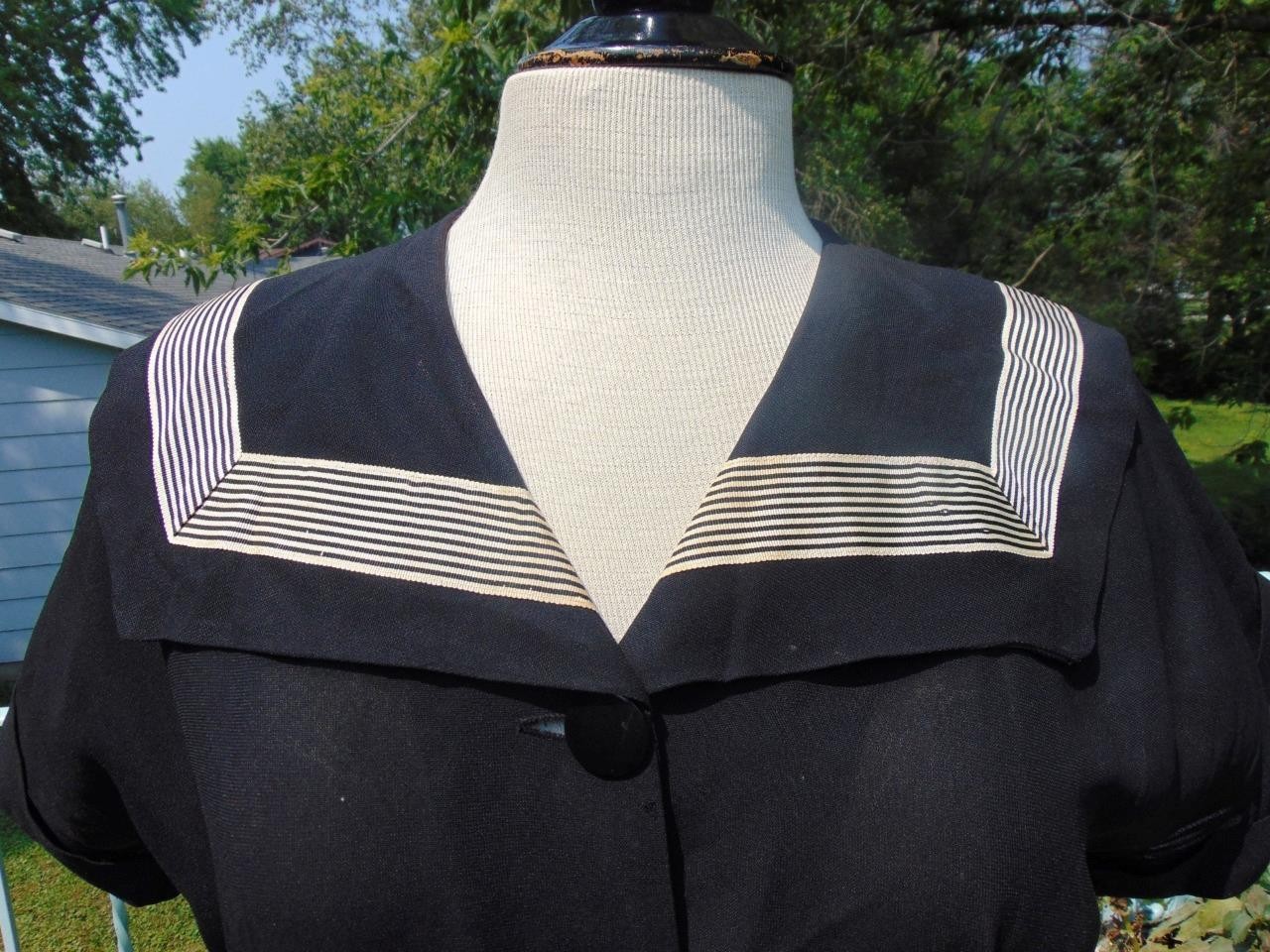 VTG 40s Black Rayon Fitted Dress w Sailor Collar 36W