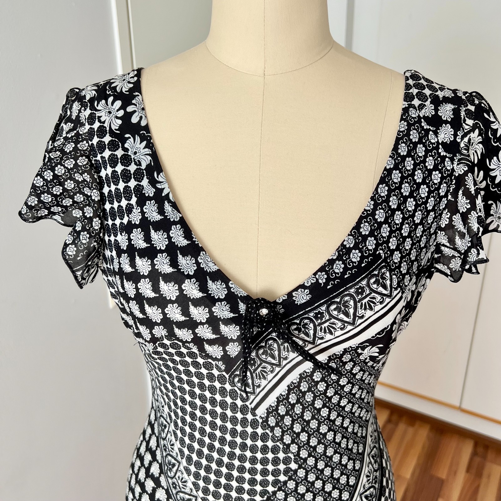 90s Bias Cut Graphic Print Midi Dress Y2K Flutter Sleeve V Neck Fairy Whimsygoth