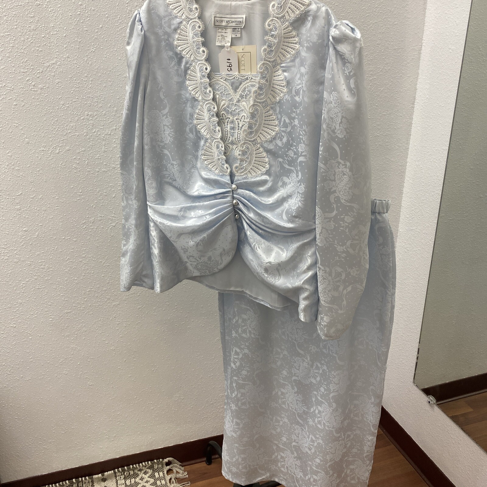 Vintage DEADSTOCK McClintock Dress Bridgerton Style 2 Piece Silky Floral Lace