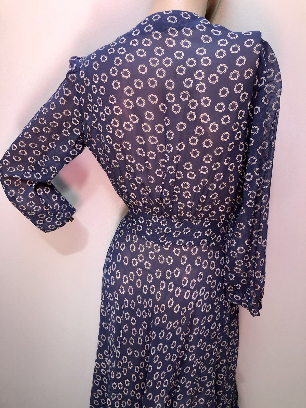 VTG 1940s Sheer RAYON Novelty CHAIN PRINT Wedgwood Blue SURPLICE WRAP DRESS