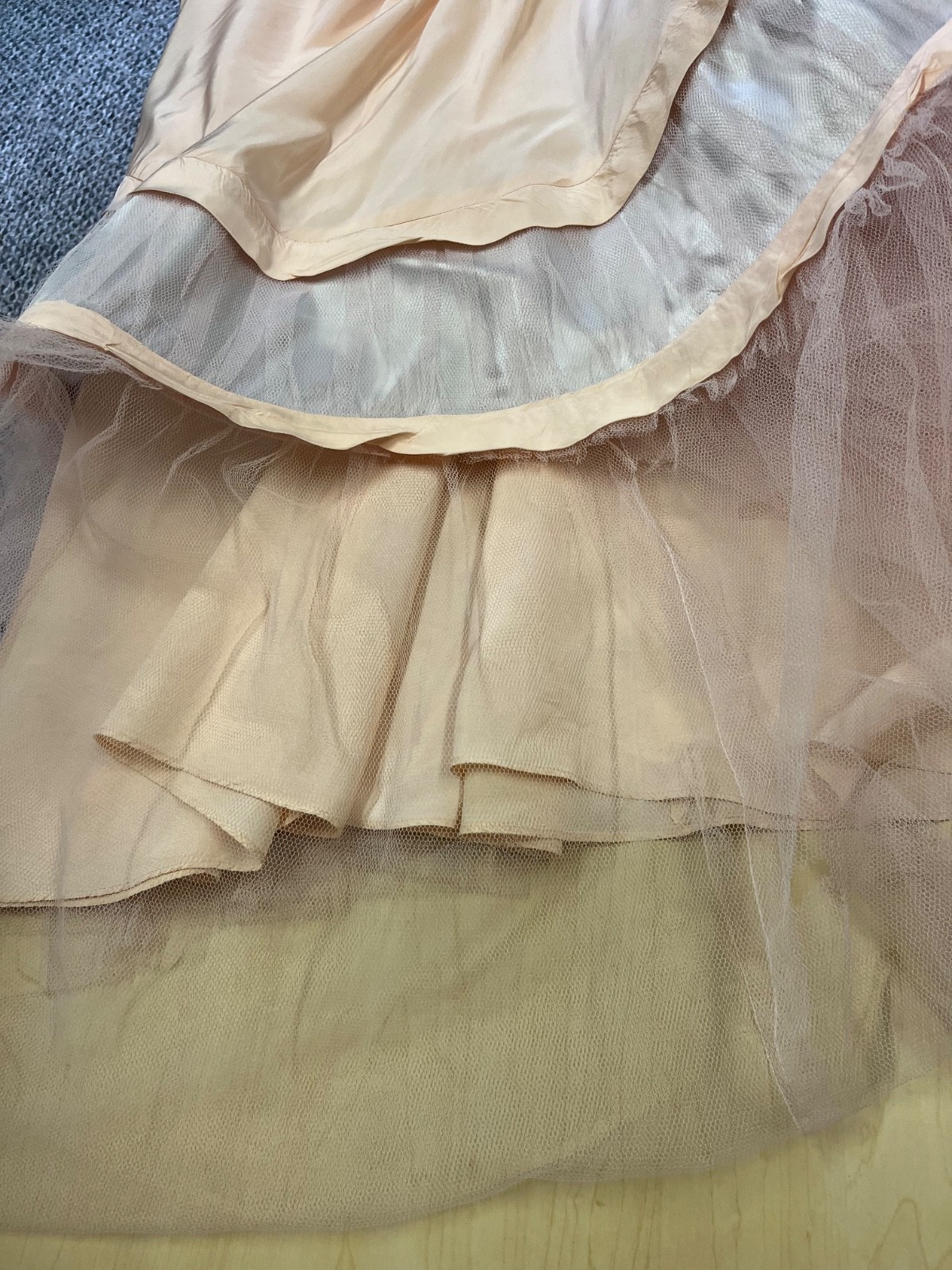 Vintage 1950s Emma Domb Peachy Pink Pearl Grey Cupcake Ball Gown Dress Bust 34