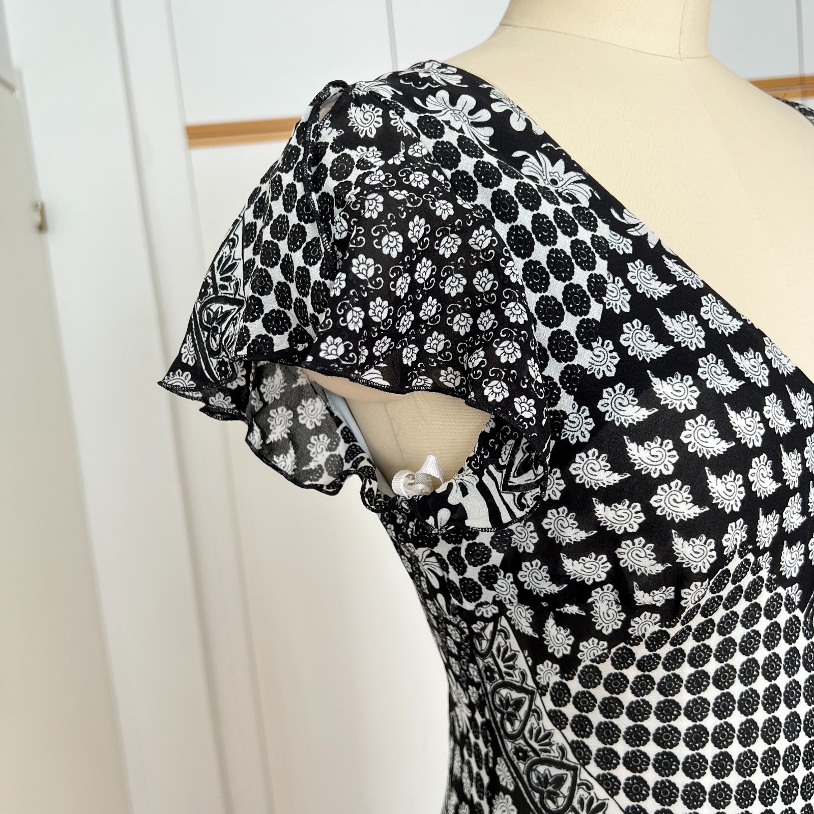 90s Bias Cut Graphic Print Midi Dress Y2K Flutter Sleeve V Neck Fairy Whimsygoth