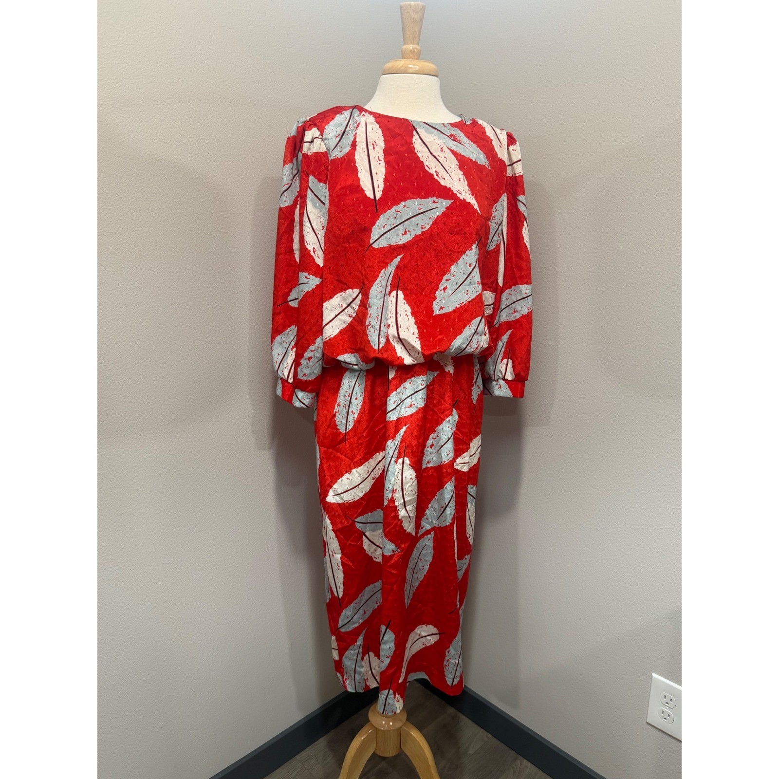 Vintage Lori Max New York Feather Print Dress Plus Size 18 1/2 Red Blouson 80s